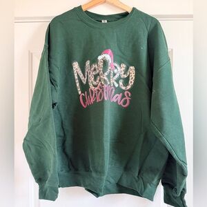 Gildan Green Merry Christmas Women's Sweatshirt